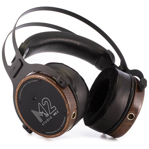 M12 Studio MK2 (Тёмный, Дуб)