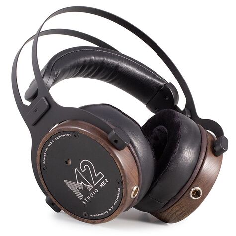 M12 Studio MK2 (Тёмный, Акация)